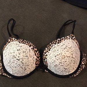 Victoria’s Secret Very Sexy Push-Up